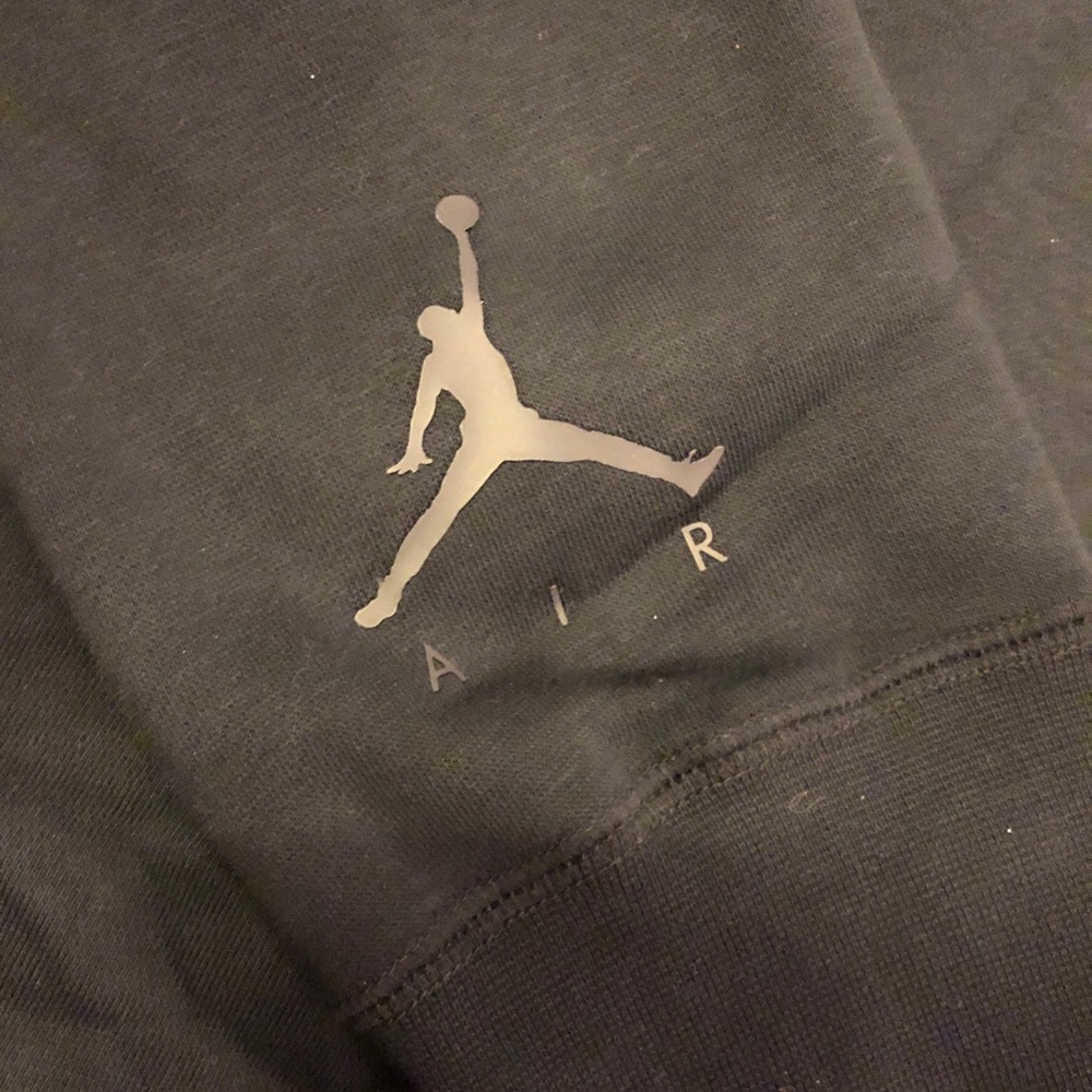 NWT NIKE Jordan men's fleece top - Picture 9 of 11